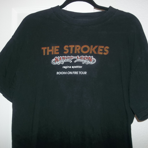 VERY RARE STROKES CONCERT TOUR tee shirt - Picture 1 of 2